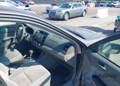 2005 Toyota Camry Le from USA, damaged, VIN 4T1BE32K65U523562